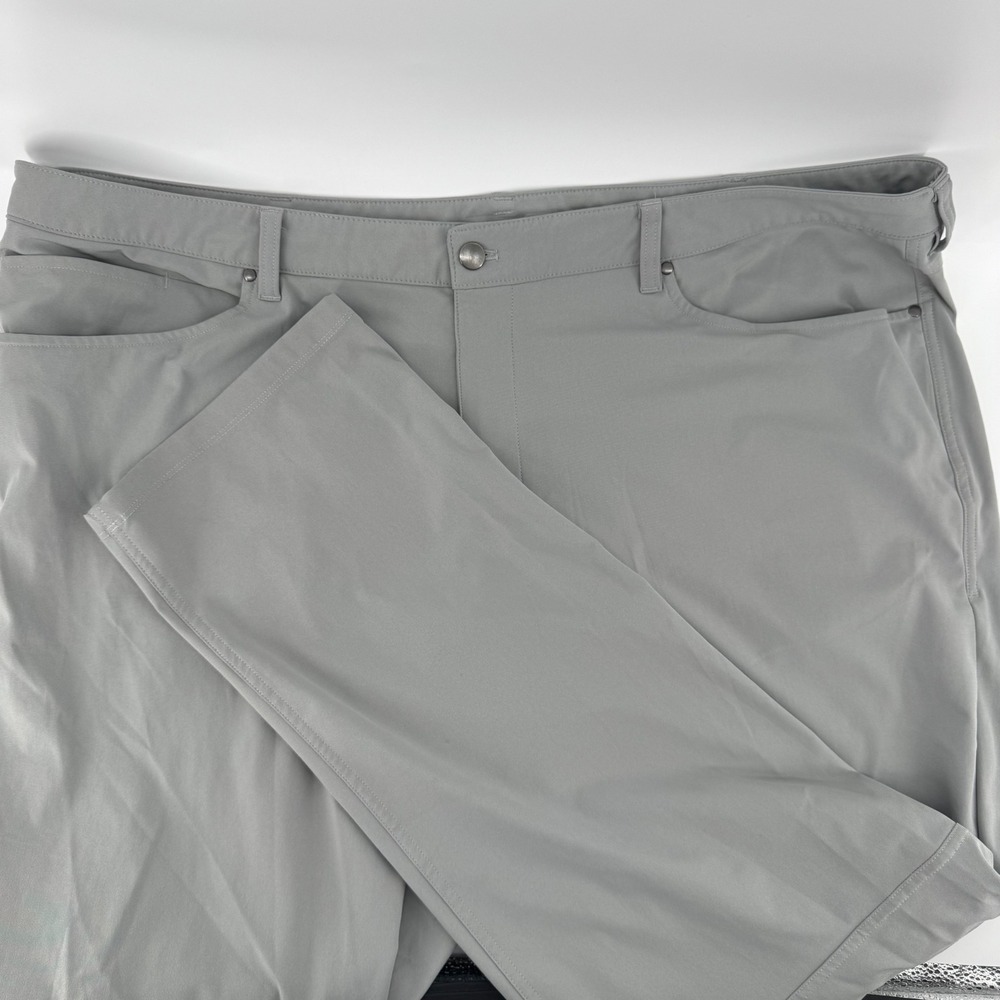 Lululemon Commission Pant Classic Men 44 Grey Technical Stretch Chino Trouser